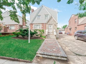 64-18 Fitchett Street
