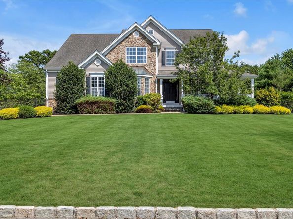 265 Hidden Acres Path, Wading River NY 11792