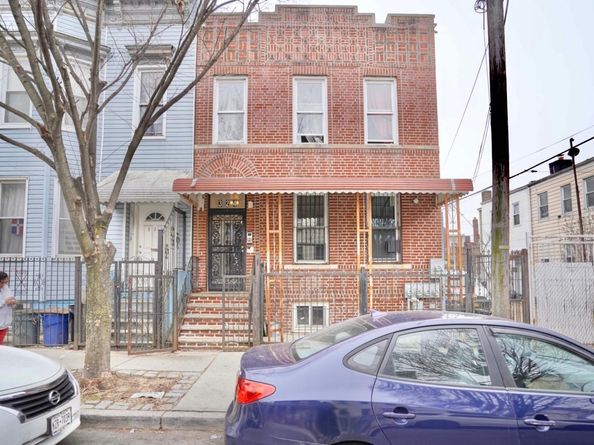 324 Arlington Avenue, Brooklyn NY 11208