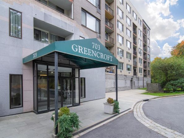 703 Pelham Road 407, New Rochelle NY 10805