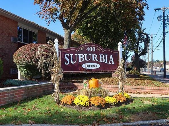 400 Fulton Street 14C, Farmingdale NY 11735