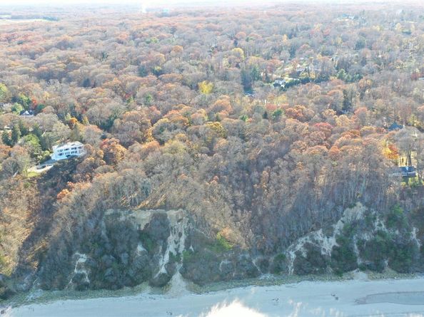 2788 N Wading River Road, Wading River NY 11792