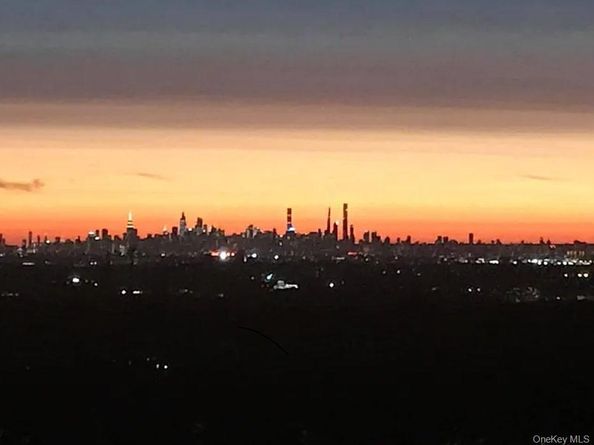 27010 Grand Central Parkway 22S, Floral Park NY 11005