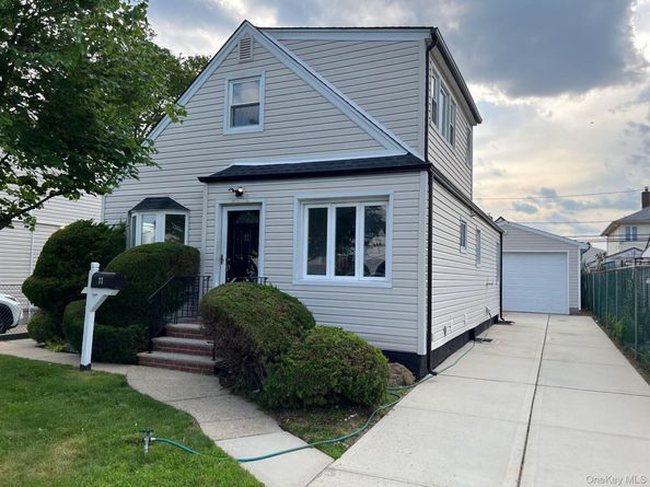 11 John Avenue, Elmont NY 11003