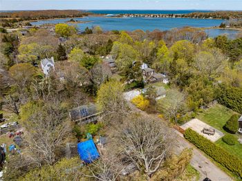 33 Locust Avenue