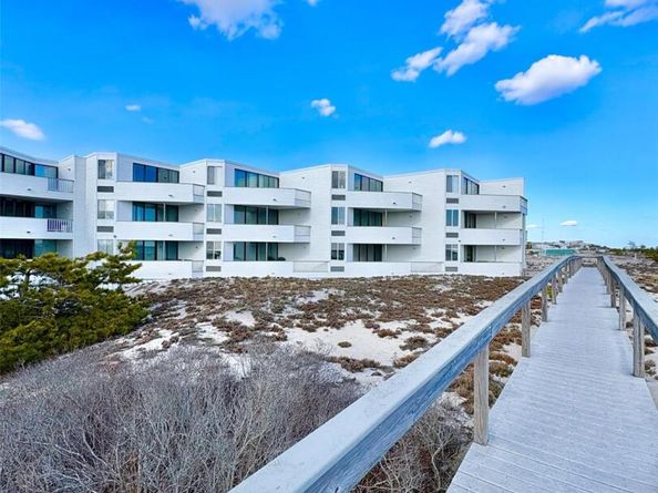253 Dune 49, Westhampton Beach NY 11978