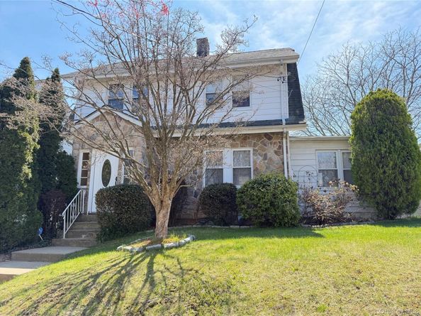 12 Irenhyl Avenue, Port Chester NY 10573