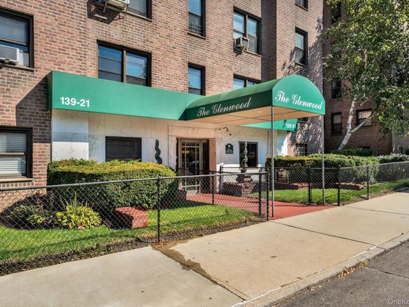 139-21 85th Drive 5B, Briarwood NY 11435