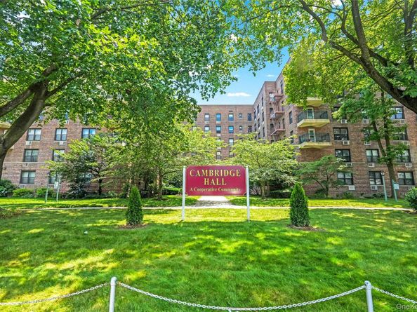 224-24 Union Turnpike 2B, Bayside NY 11364