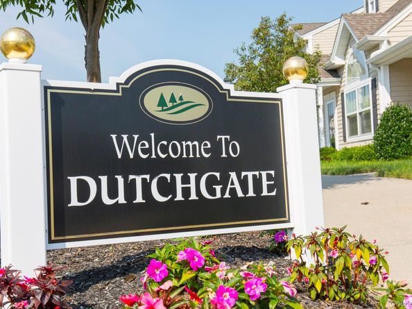 218 Willow Lane, Valley Stream NY 11580