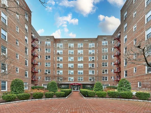 64-11 99 Street 418, Rego Park NY 11374