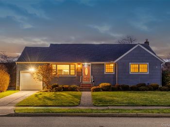 2474 Margaret Street