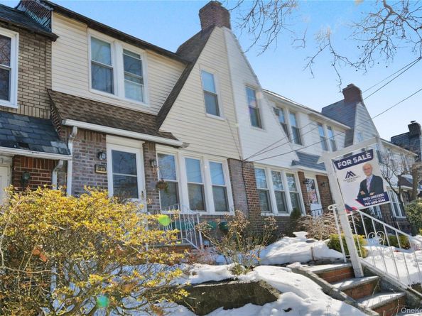 6537 77th Place, Middle Village NY 11379