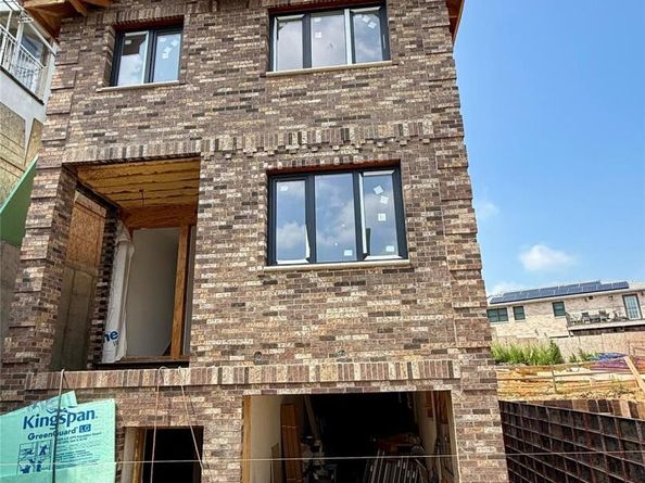 3-24 125th Street, College Point NY 11356