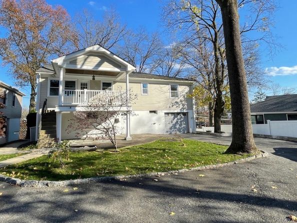 1320 Mamaroneck Avenue, Mamaroneck NY 10543
