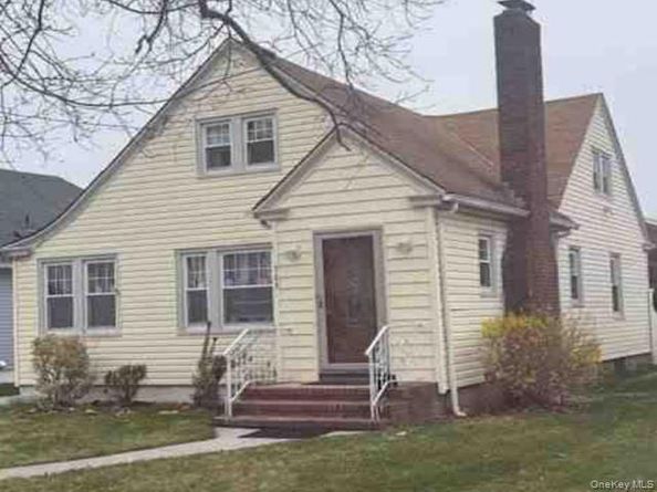 769 Grand Terrace Avenue, North Baldwin NY 11510