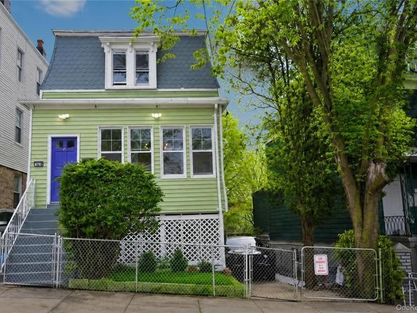 122 Oliver Avenue, Yonkers NY 10701