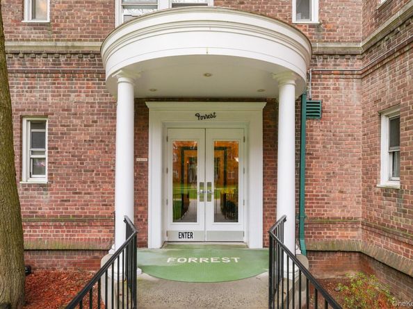 90 Bryant Avenue 5B  Forrest, White Plains NY 10605