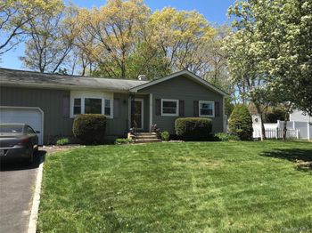 8 Shenandoah Boulevard
