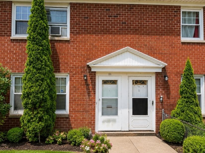 111 Stone Ridge Road, Bridgeport CT 06606
