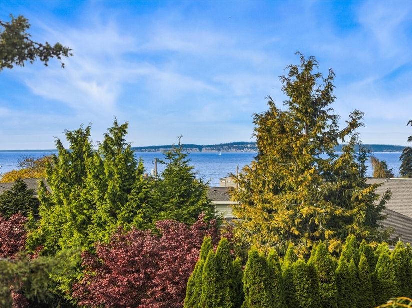603 7th Avenue N A303, Edmonds WA 98020