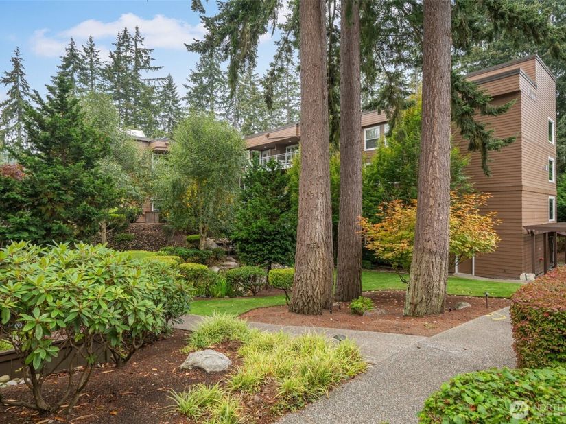 22910 90th Avenue W E305, Edmonds WA 98026