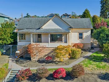 606 Renton Avenue S