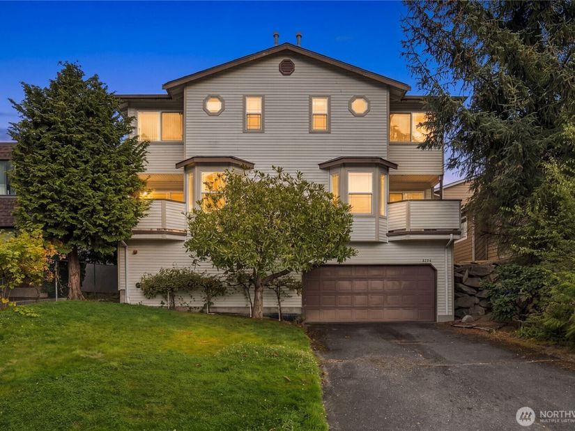 4323 Hoyt Avenue 3, Everett WA 98203
