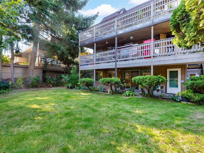 2326 49th Avenue SW, Seattle WA 98116