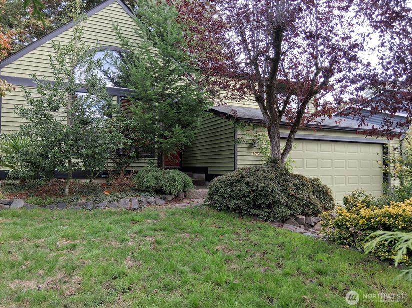 11912 SE 211th Place, Kent WA 98031