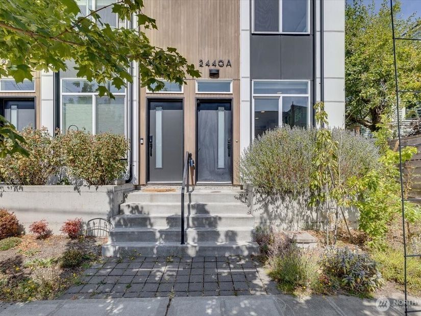 2440 NW 60th Street A, Seattle WA 98107