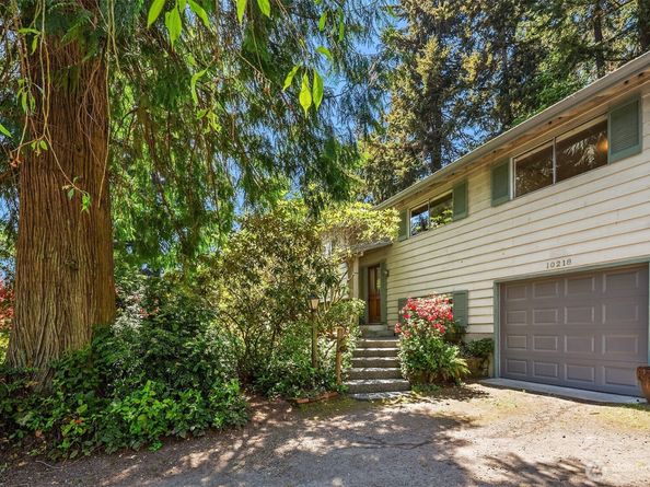 10218 SW Tillicum Lane, Vashon WA 98070