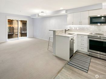425 Vine Street