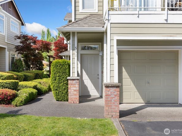551 241st Lane SE, Sammamish WA 98074