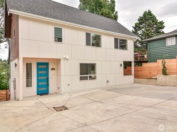 2336 B 23rd Avenue S