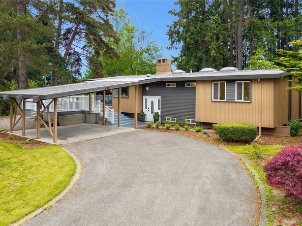 16559 SE 45th Place, Bellevue WA 98006