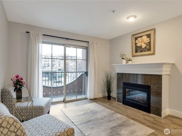 123 Queen Anne N 301, Seattle WA 98109