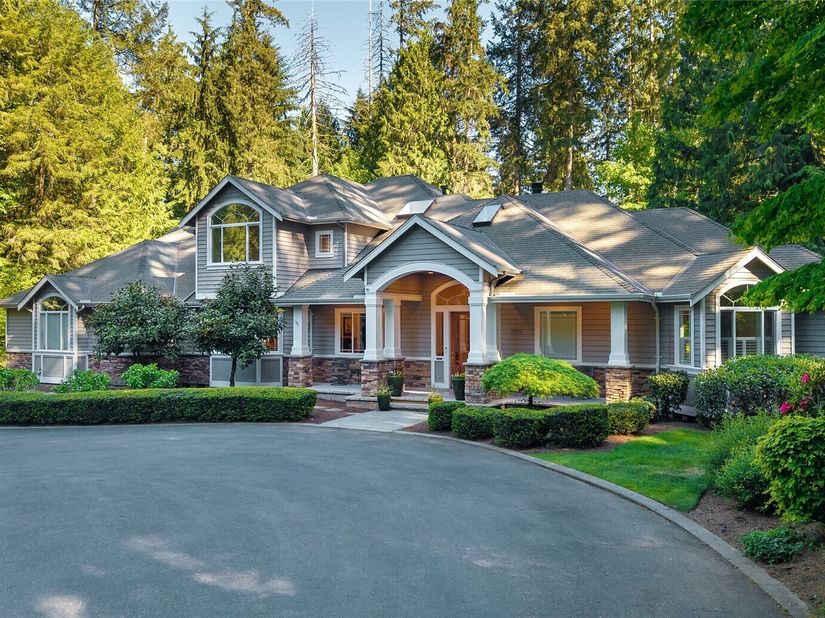 19930 170th Avenue NE, Woodinville WA 98072