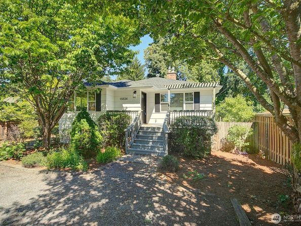 15524 Midvale Avenue N, Shoreline WA 98133