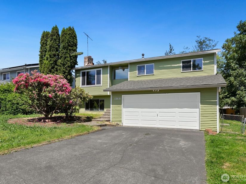 12630 SE 215th Street, Kent WA 98031