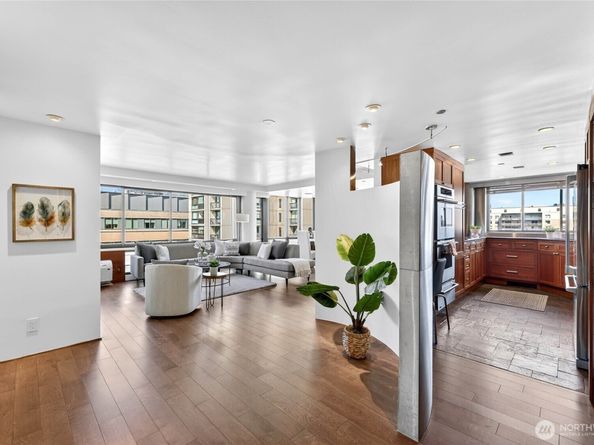 1120 Spring Street 1201, Seattle WA 98104