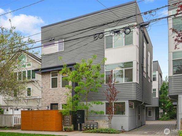 139 22nd Avenue E A, Seattle WA 98112
