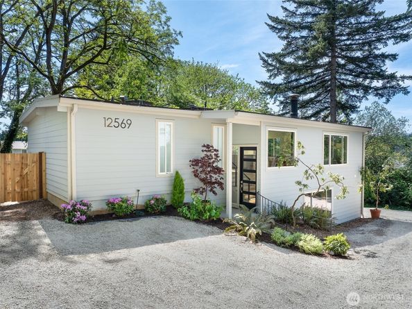 12569 37th Avenue NE, Seattle WA 98125