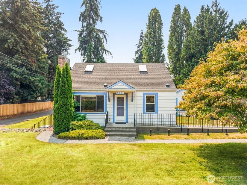 2501 SW 112th Street, Seattle WA 98146