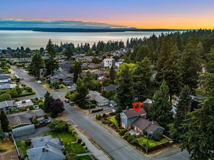 12703 4th Avenue NW, Seattle WA 98177