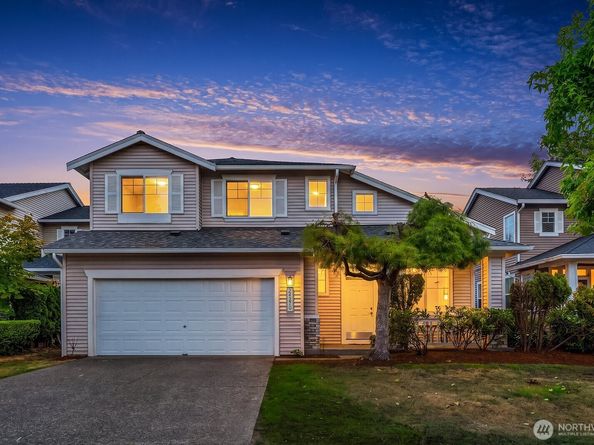 24270 SE 11th Place, Sammamish WA 98075