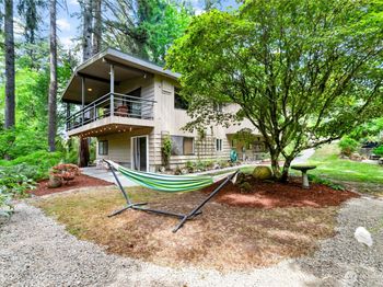 4270 Long Lake Road SE