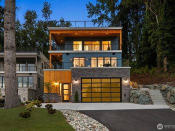 10719 Lake View Drive
