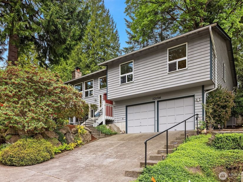 12016 106th Avenue NE, Kirkland WA 98034