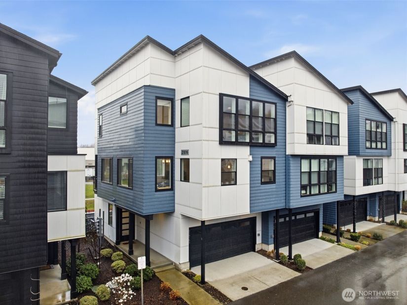 21816 24th Avenue SE A, Bothell WA 98021
